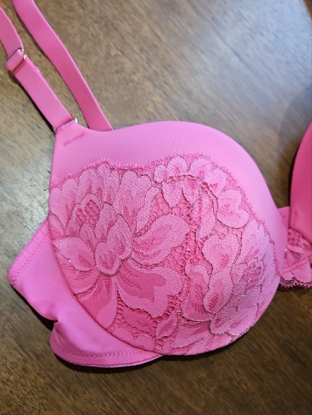 Maidenform Hot Pink Lace Push-Up Bra - Picture 3 of 6
